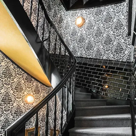 Engel Grill Bar Hotel *