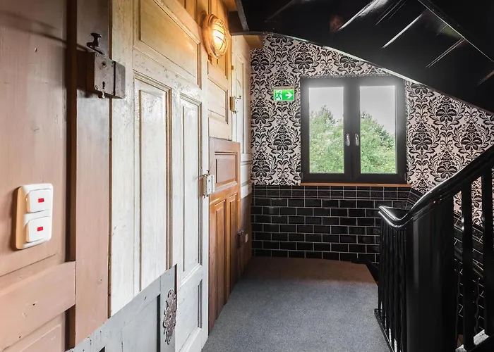 Engel Grill Bar Hotel